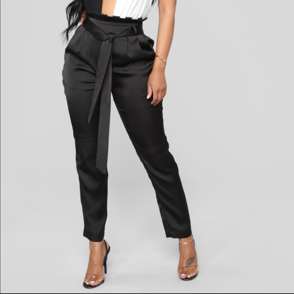 Fashion nova Pants